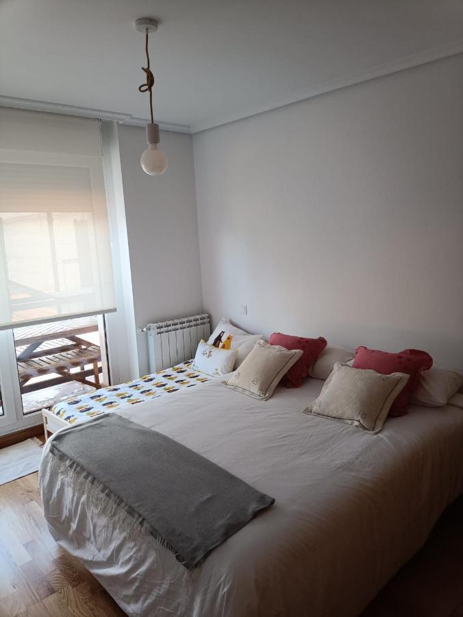 Apartamento Con Terraza Комільяс Екстер'єр фото